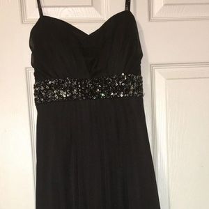 JUNIOR PARTY/PROM DRESS